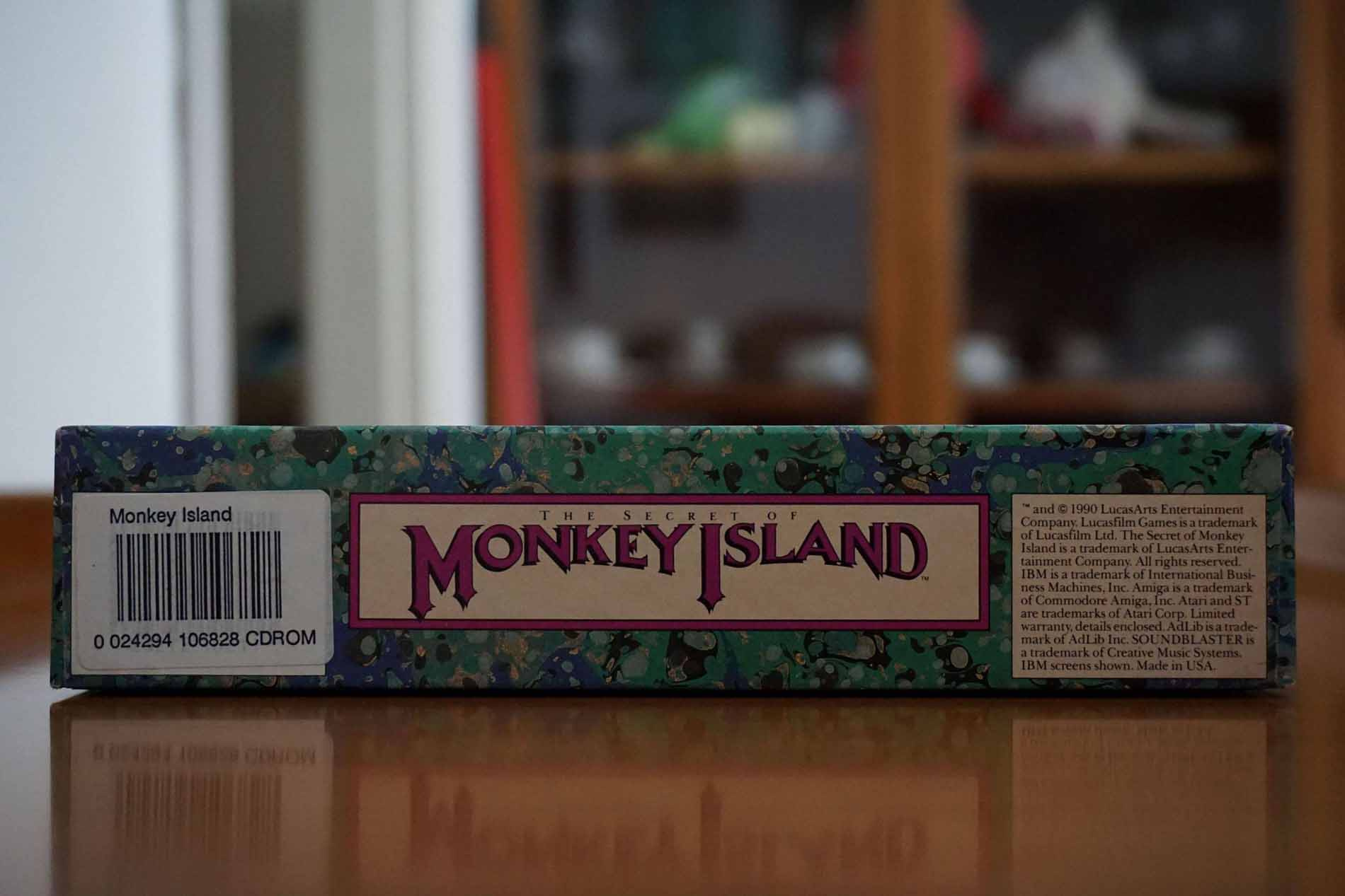thesecretofmonkeyislandcdrom_3.jpg