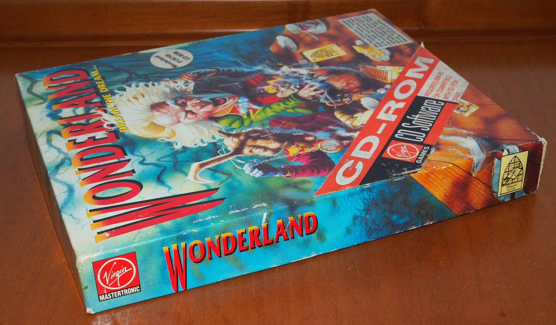 wonderlanddreamthedreamcd_5.jpg